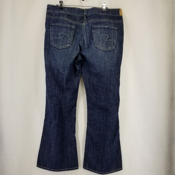 MAURICES Ashlyn Boot Distressed Med Wash Jeans - Picture 3 of 11
